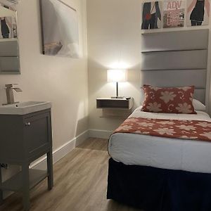 Standard Room with 1 Single Bed